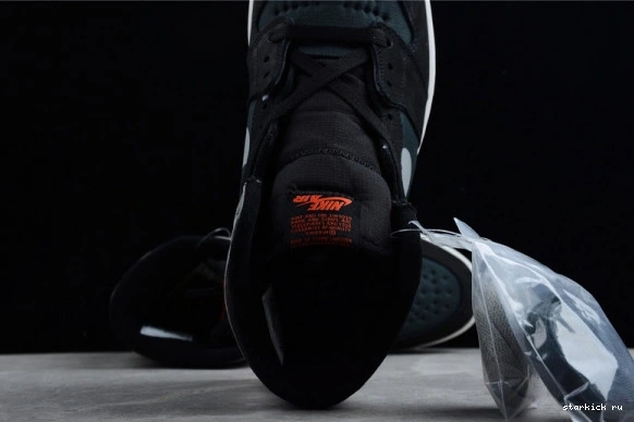 DB2889-001 Retro High Black Gore-Tex DB2889-001 Element 1 Air Particle Grey Jordan 1013